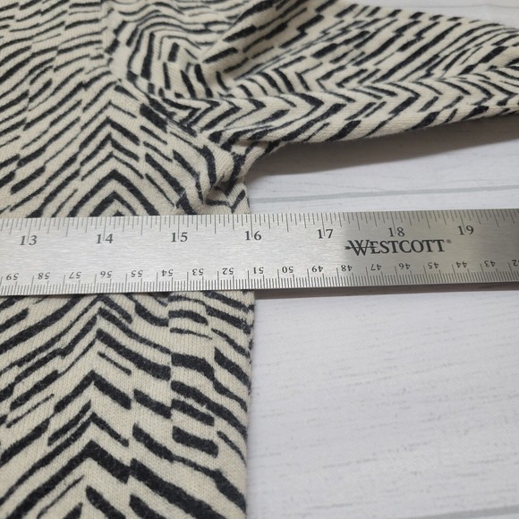 LOFT Ivory And Black Geometric Stripe Button Front Cardigan Size Small - Picture 7 of 8